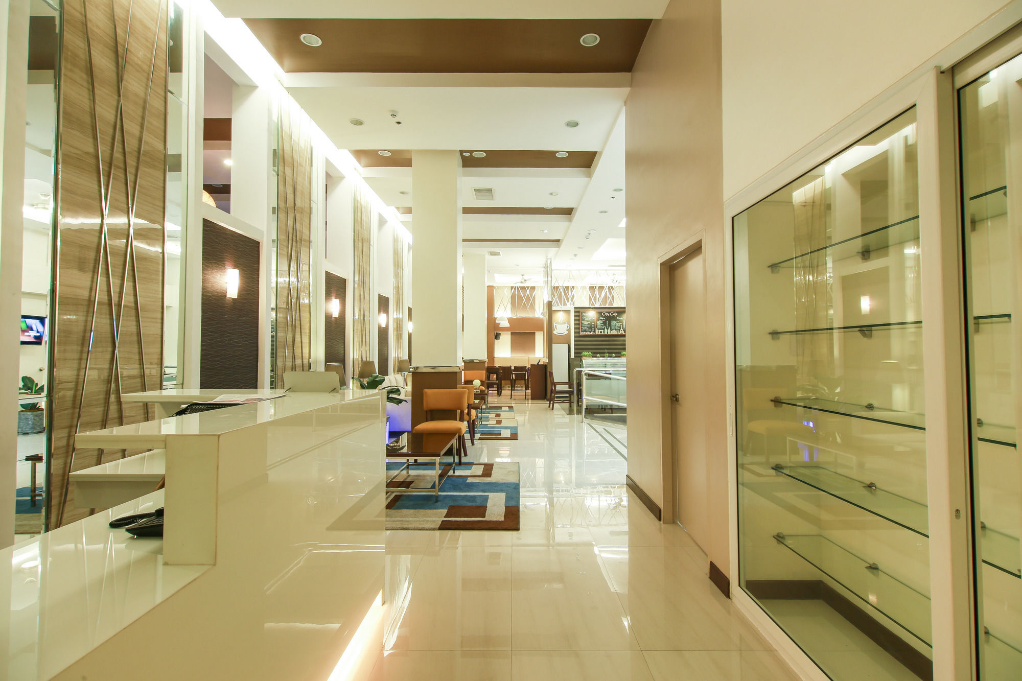 Prime City Resort Hotel Angeles Zewnętrze zdjęcie