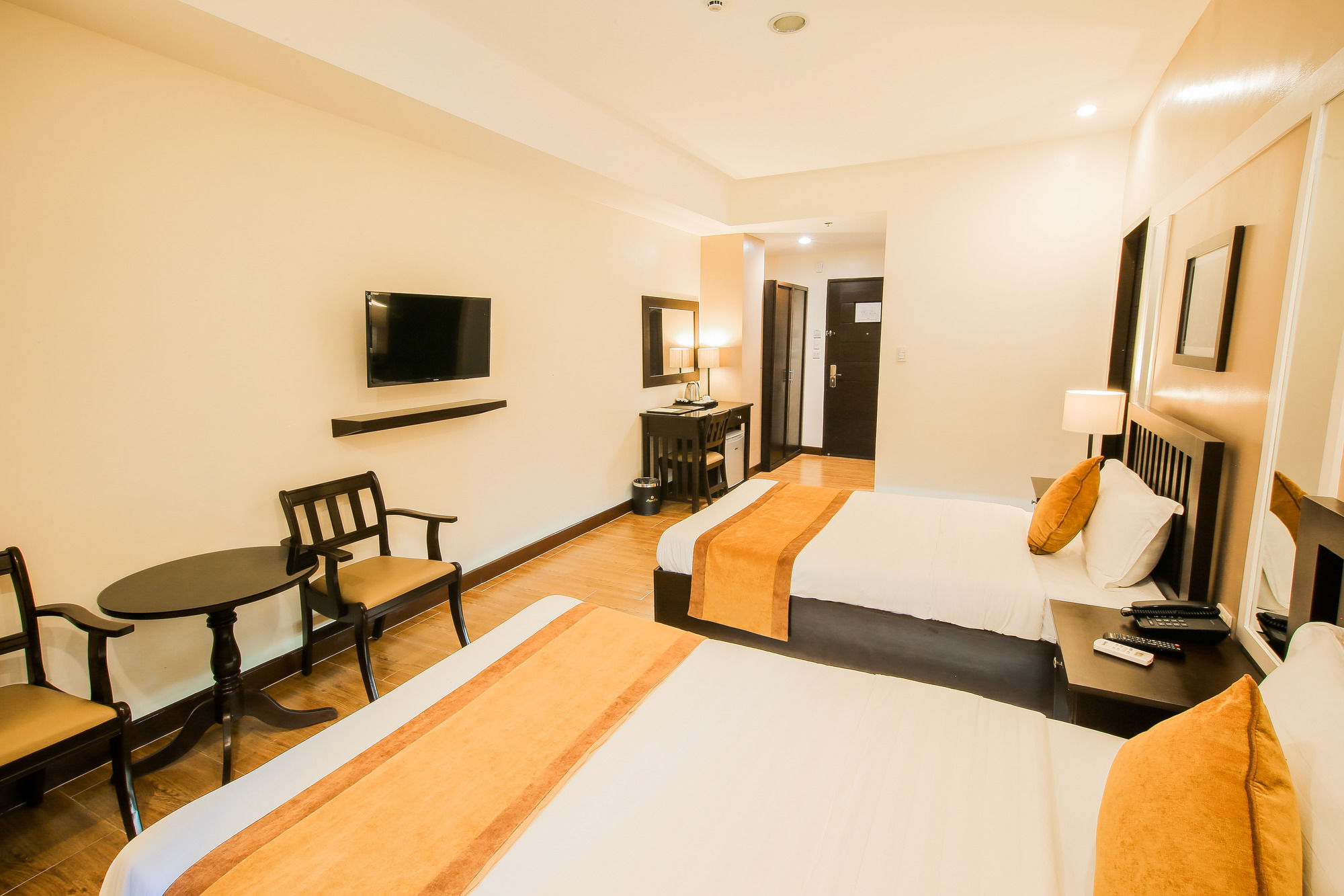 Prime City Resort Hotel Angeles Zewnętrze zdjęcie